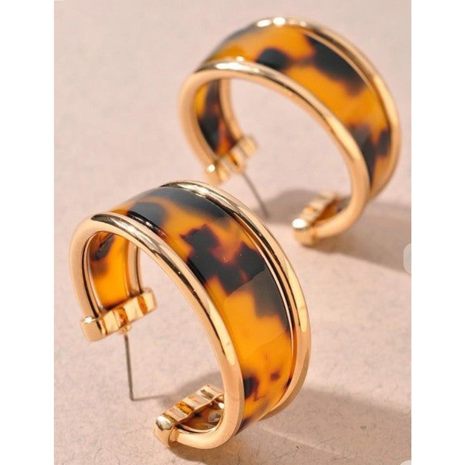 Josie Tortoise Hoop Earrings