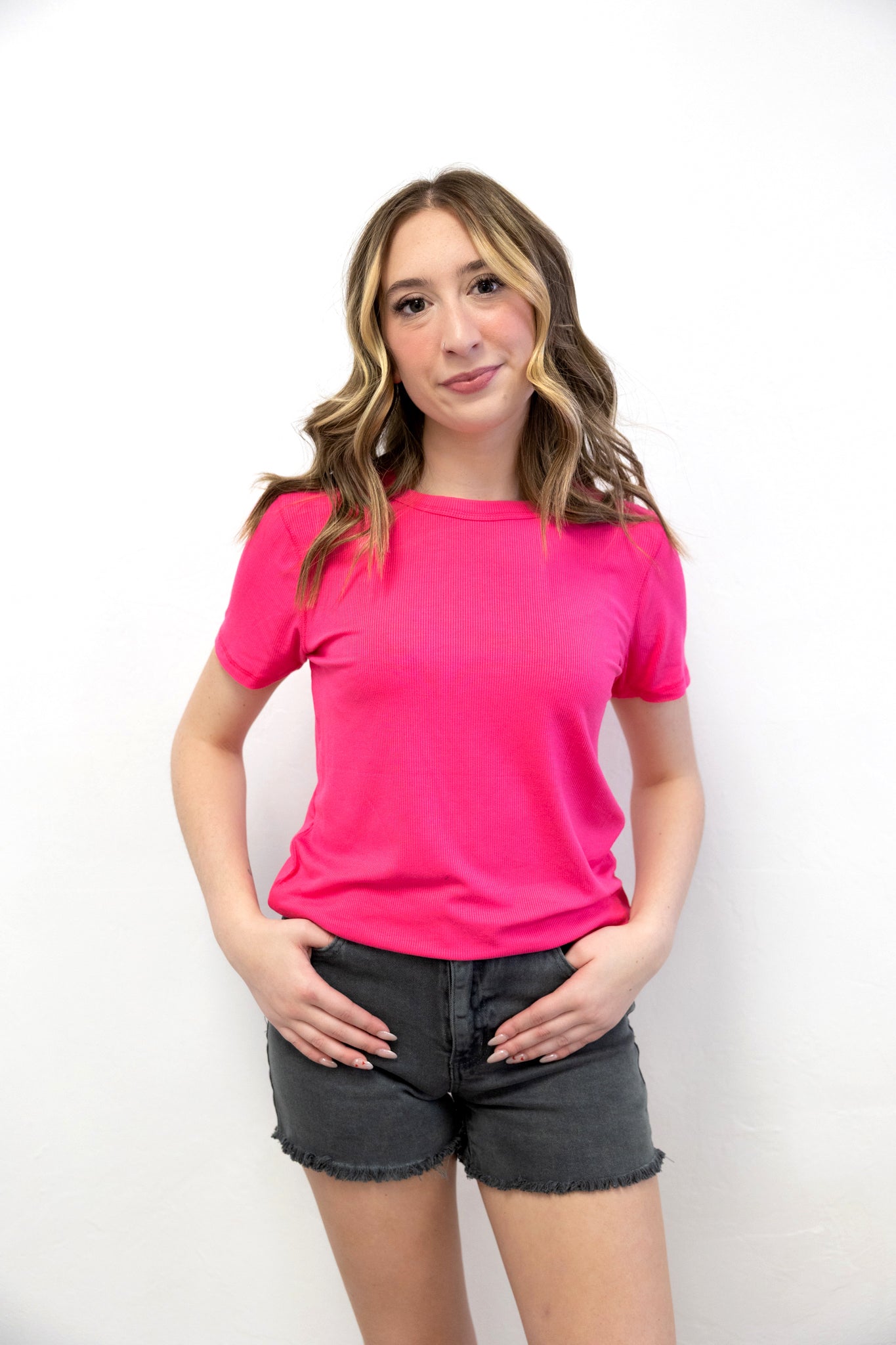 Ribbed Curved Round Neck Tee Fuchsia