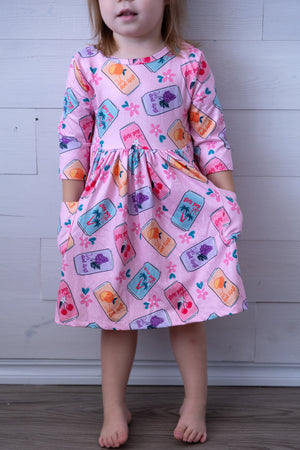 Girly Pop 3/4 Sleeve Pocket Twirl Dress