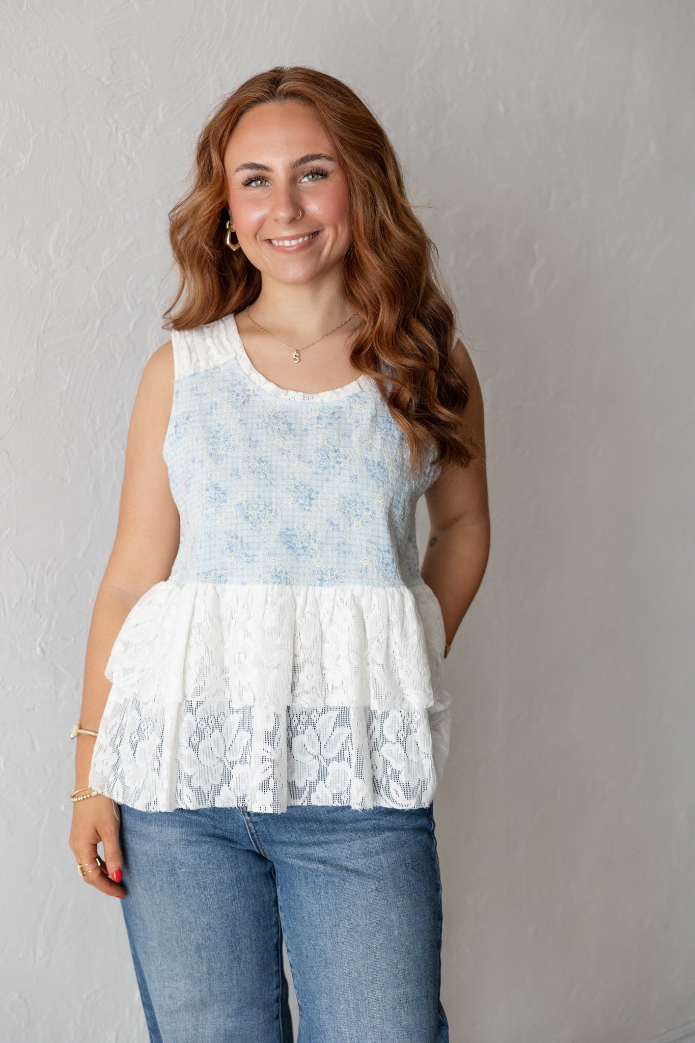 Sleeveless Blue & White Floral Lace Top