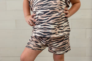 Smithsonian Tiger Print Patch Pocket Knit Shorts