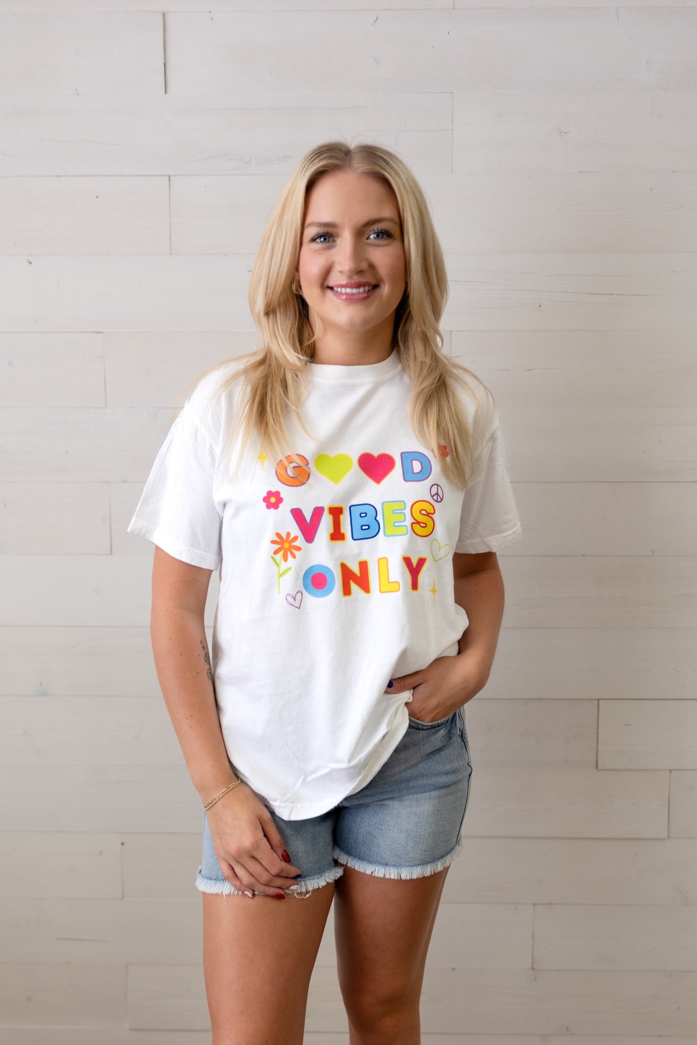 Adult Good Vibes Only Graphic Tee White