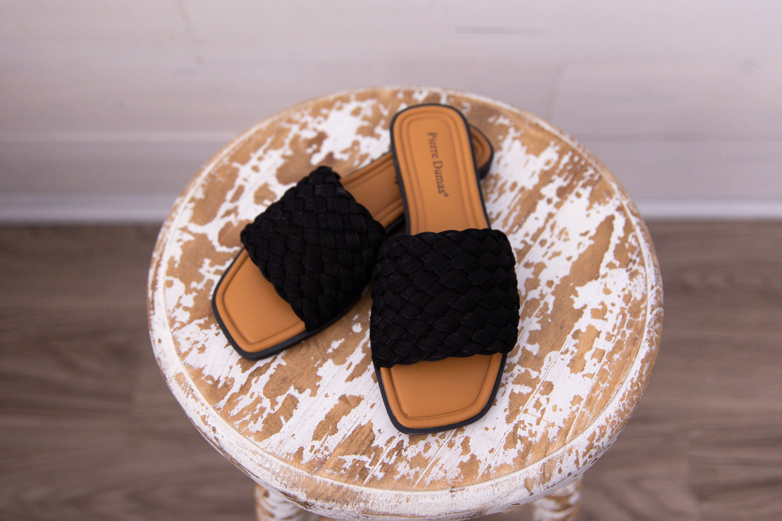 Pierre Dumas Empress Black Sandals