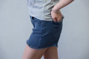 Washed Fray Cut Off Hem Shorts Blackberry