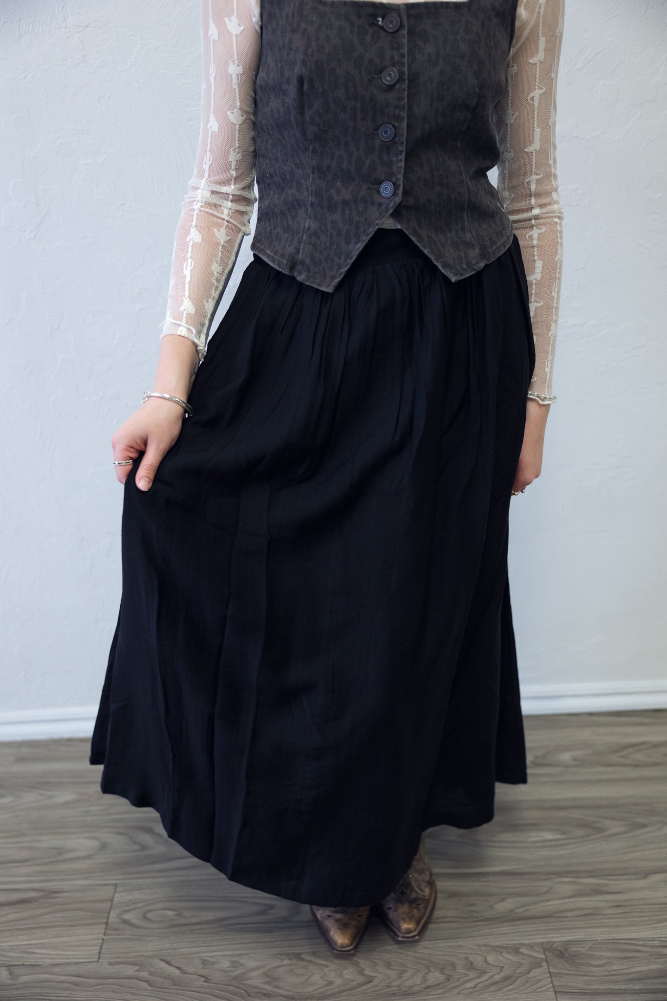 Solid Woven Maxi Skirt with Elastic Waistband Black