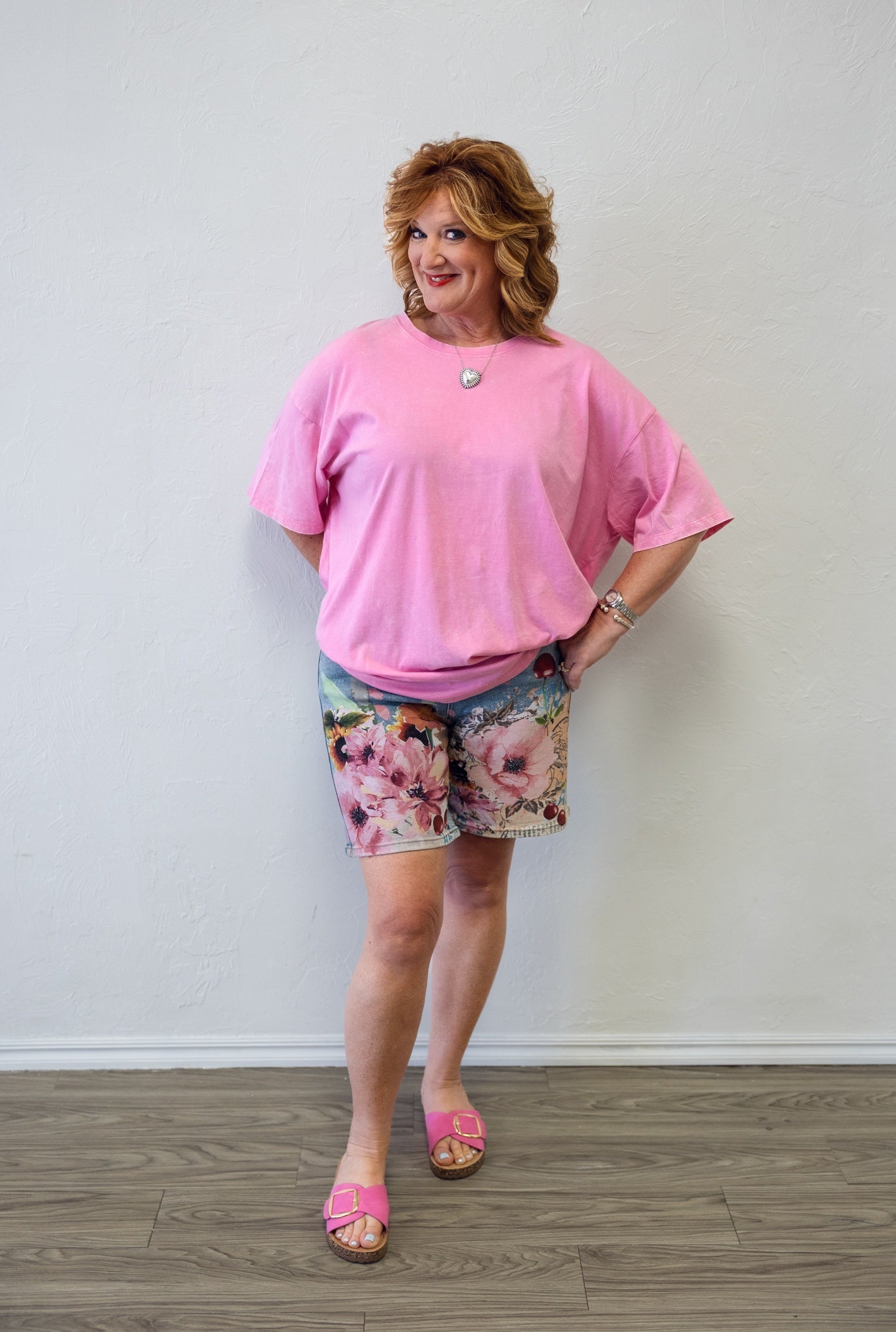 Sherry Slouchy Floral Prints Medium Shorts