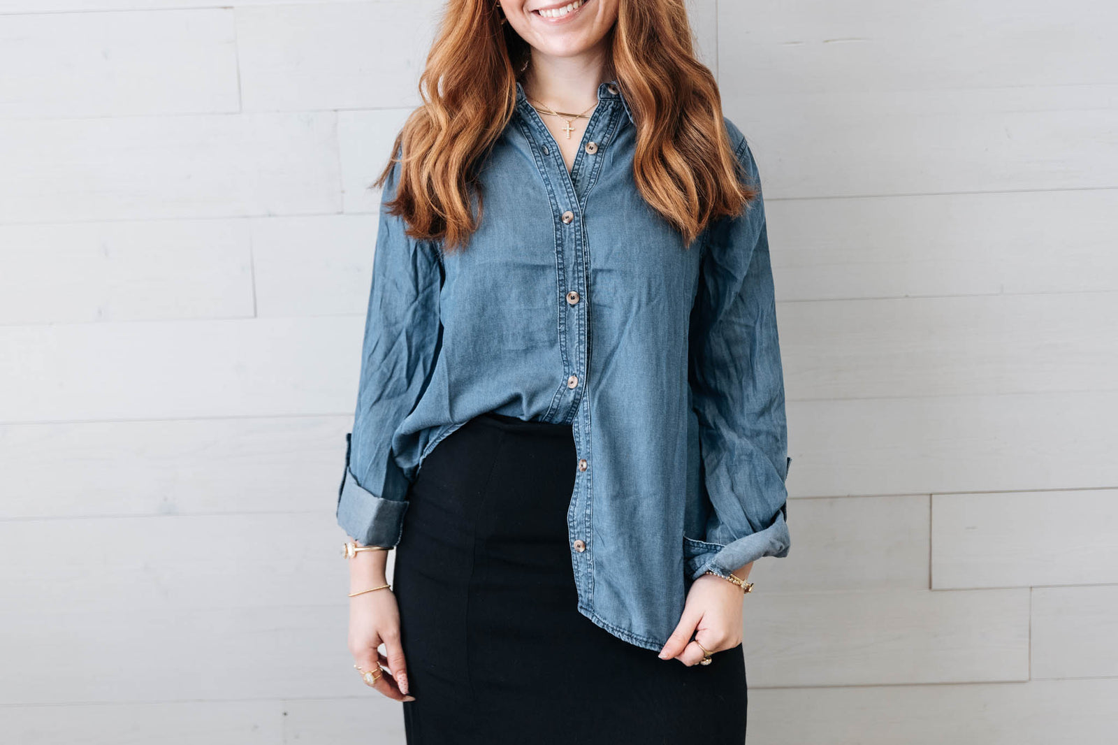 Chambray Collared 3/4 Sleeve Button Down Shirt