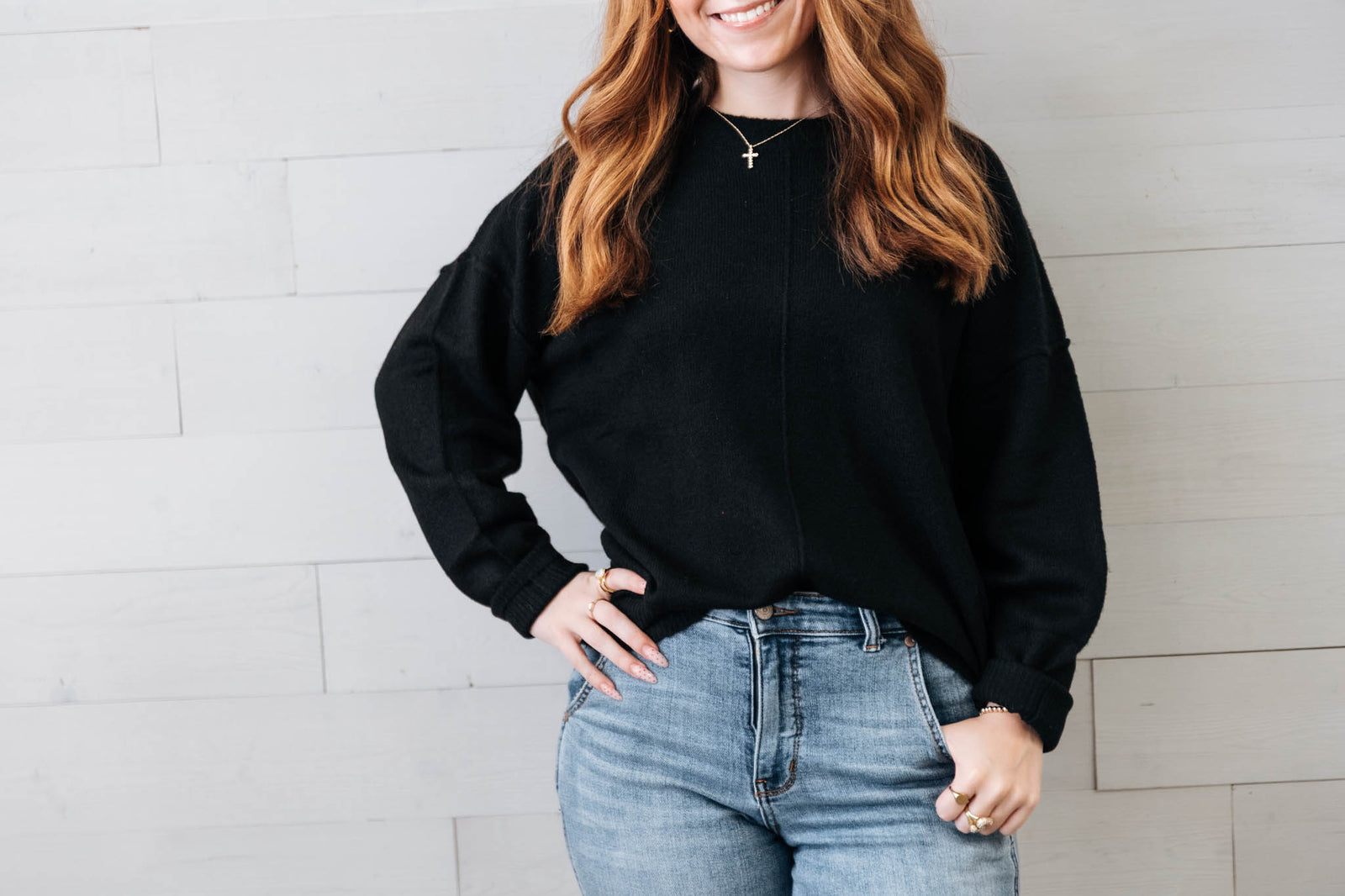 Black Solid Crewneck Front Seam Knit Sweater