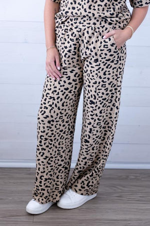Wide-Leg Textured Leopard Print Pants
