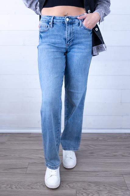 Molly MR Tummy Control Vintage Wash Straight Jean