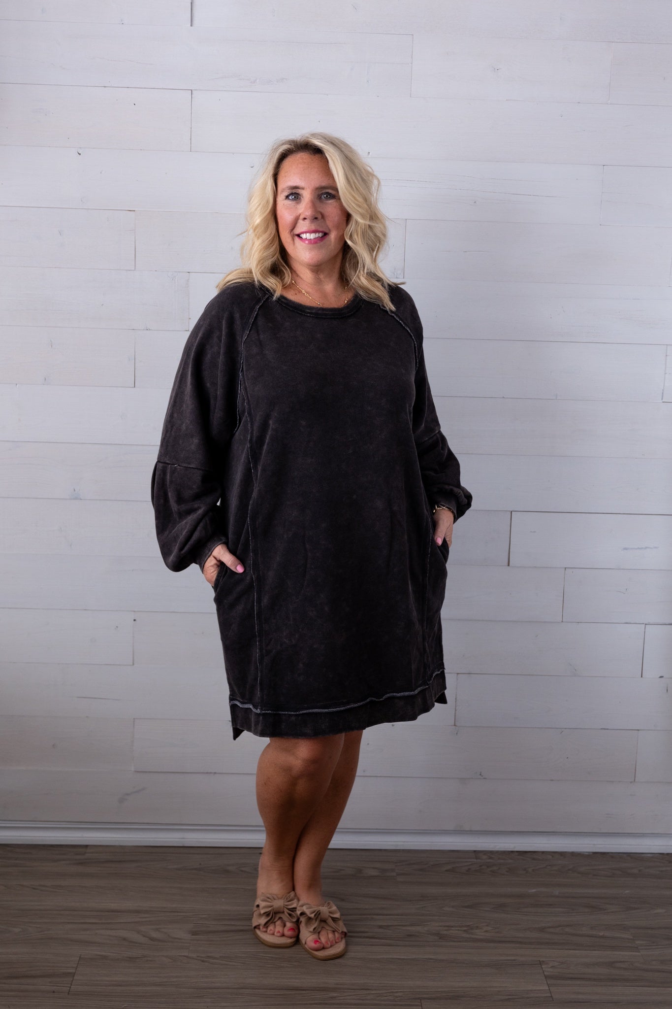 Mineral Washed Raglan Sleeve Casual Mini Dress Black 1X