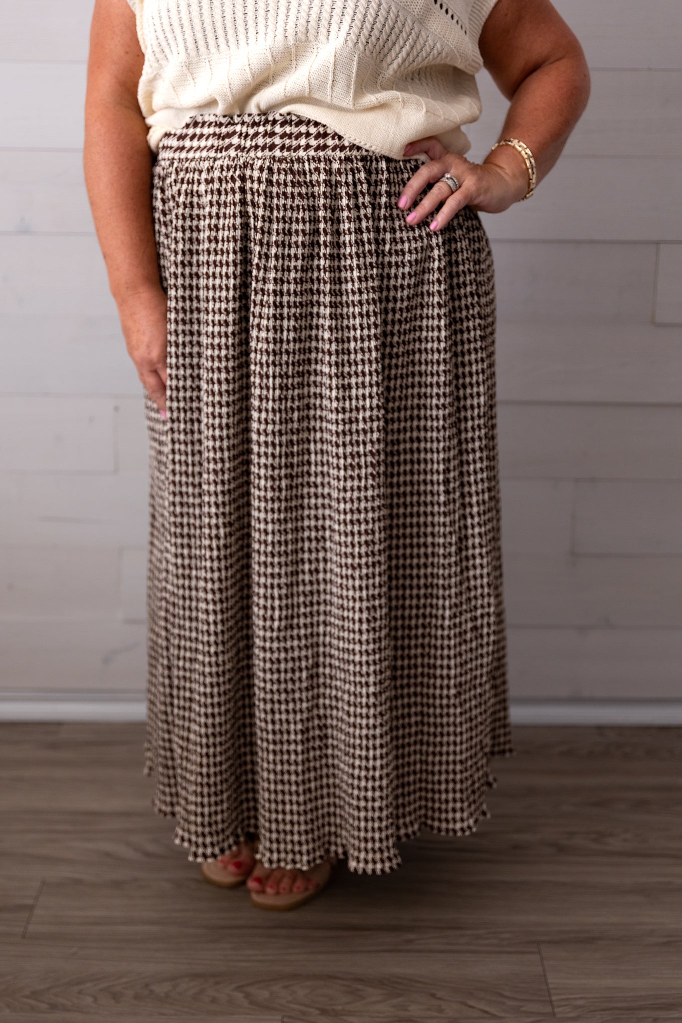 Urquhart Check Print Pleated Midi Skirt Chocolate