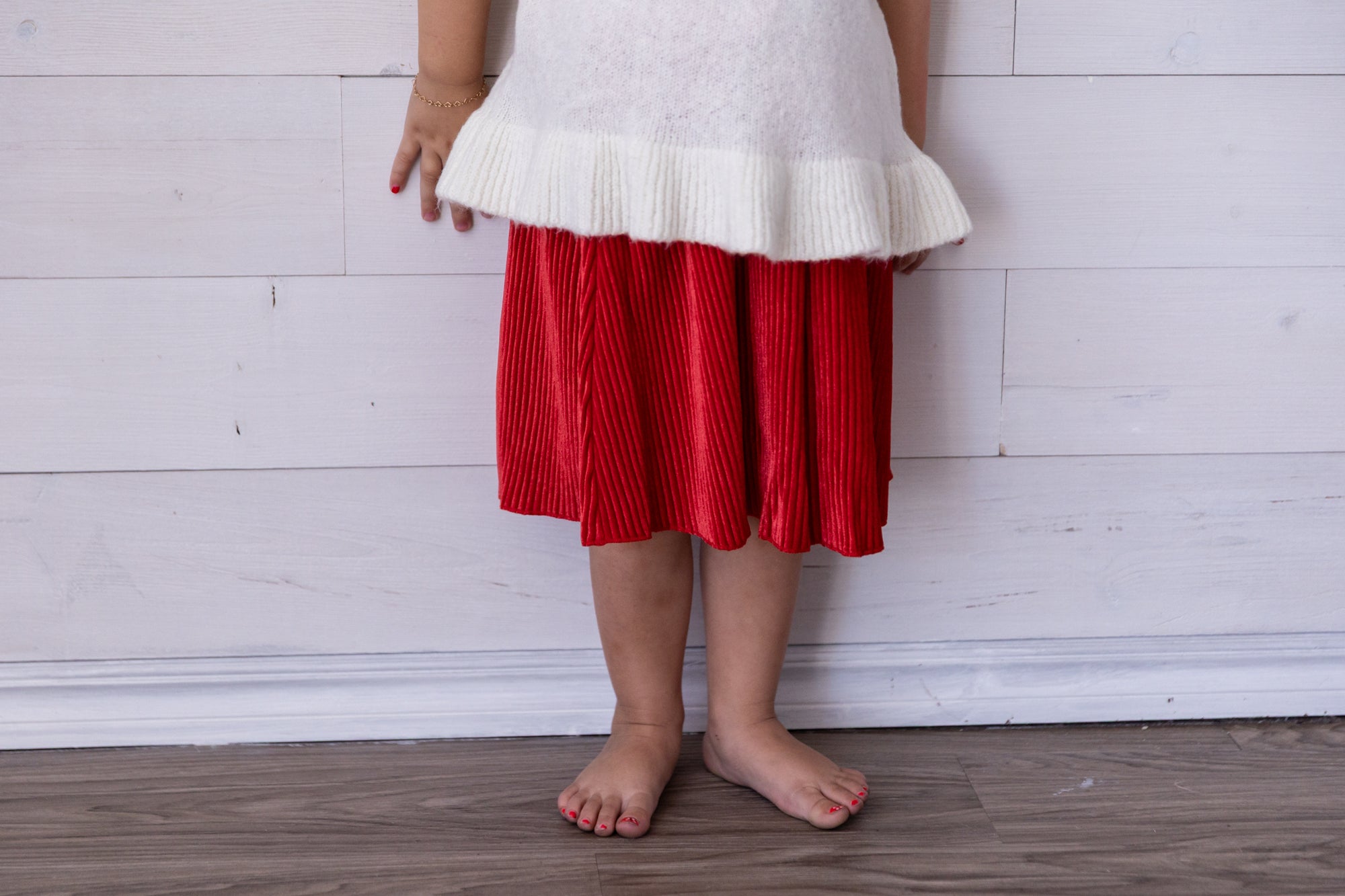 Chex Red Pleated Velour Skirt