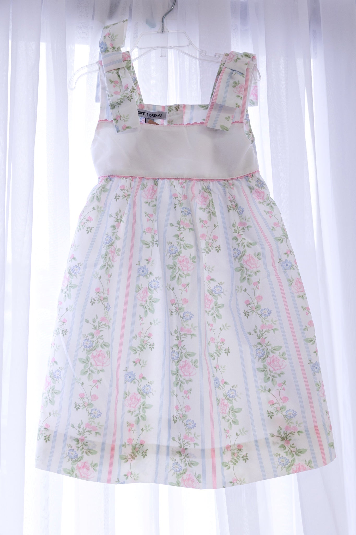 Valerie Blue & Pink Vine Floral Print Dress