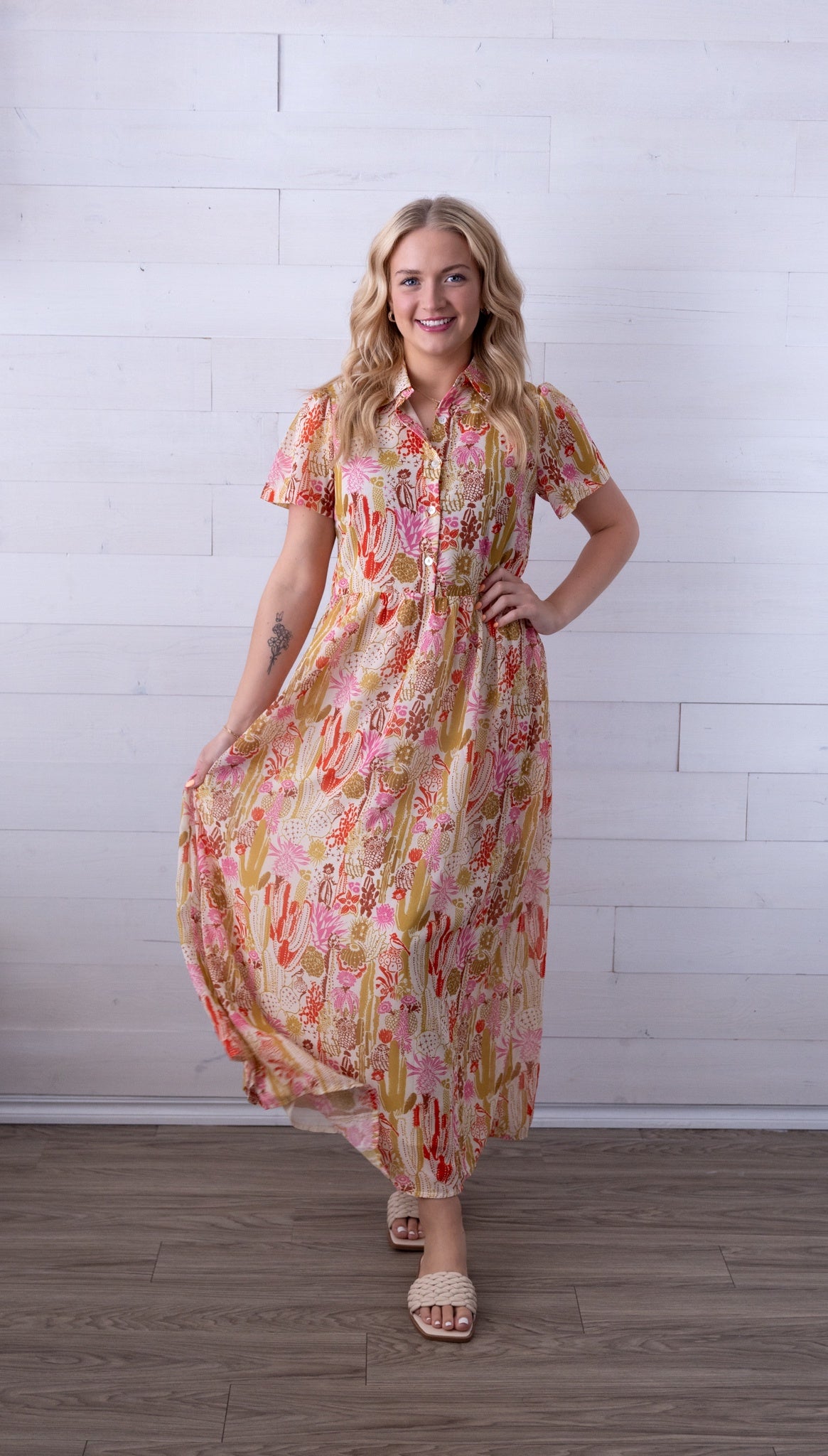 Cacti Short Sleeve Maxi Dress Gold