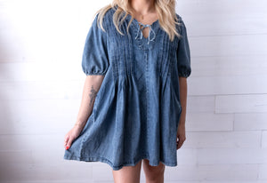 Loose Fit Denim V-Neck Pleated Mini Dress