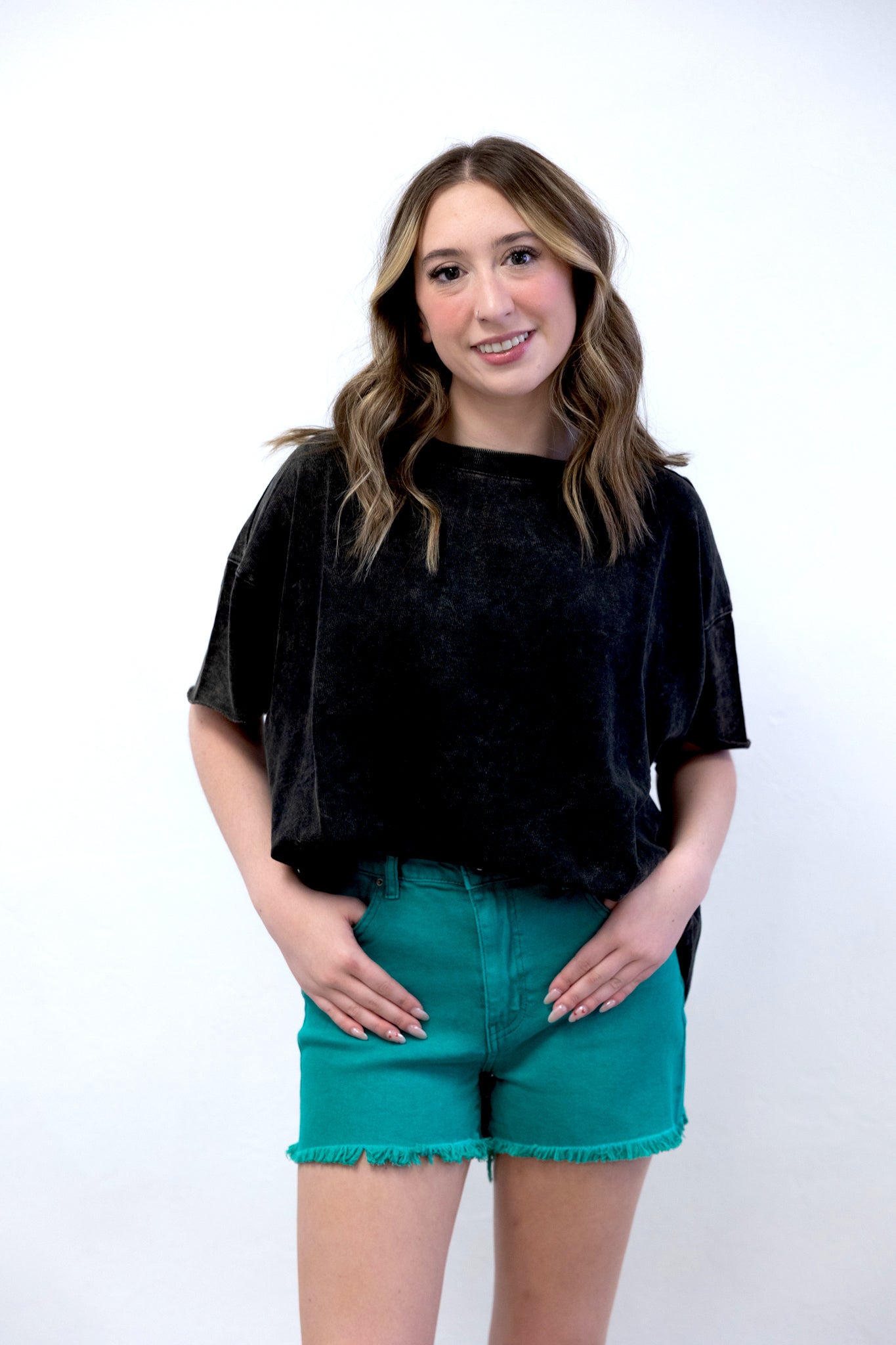 Washed Fray Cut Off Hem Shorts K Green