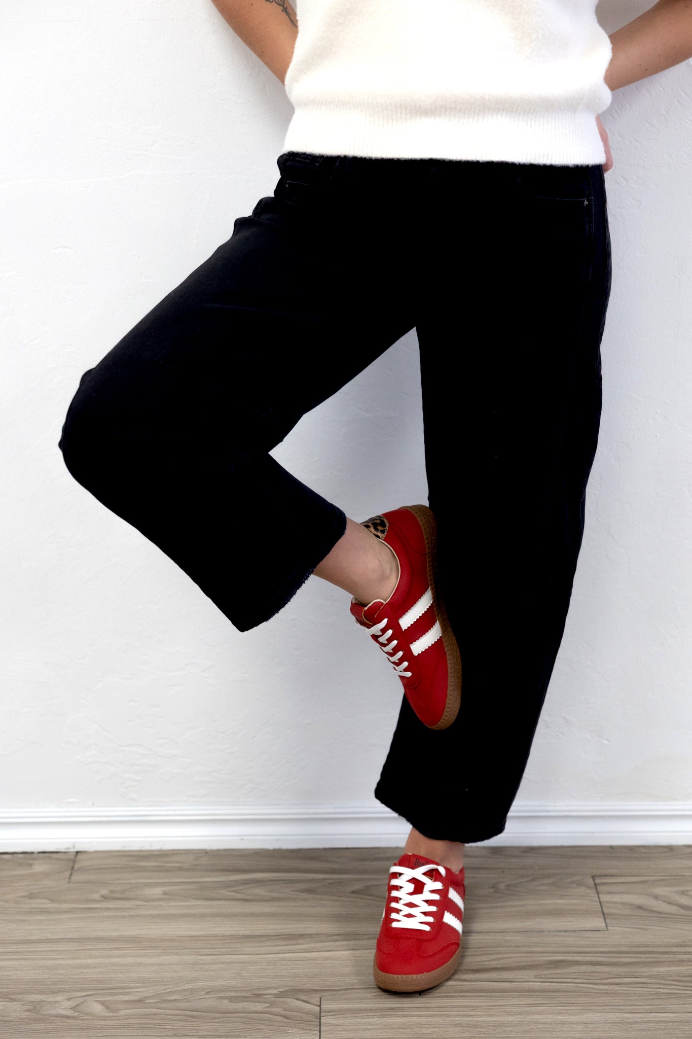 Barrel Leg Denim Pants Black