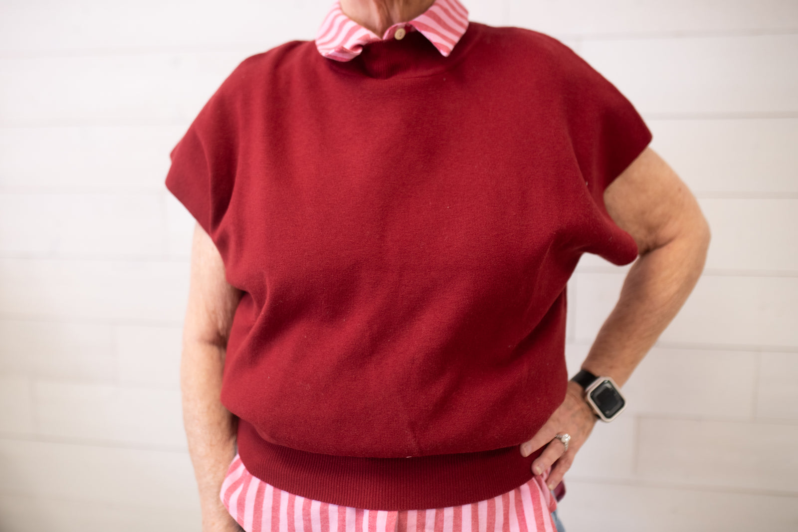 ee:some Mock Neck Short Sleeve Top-Merlot