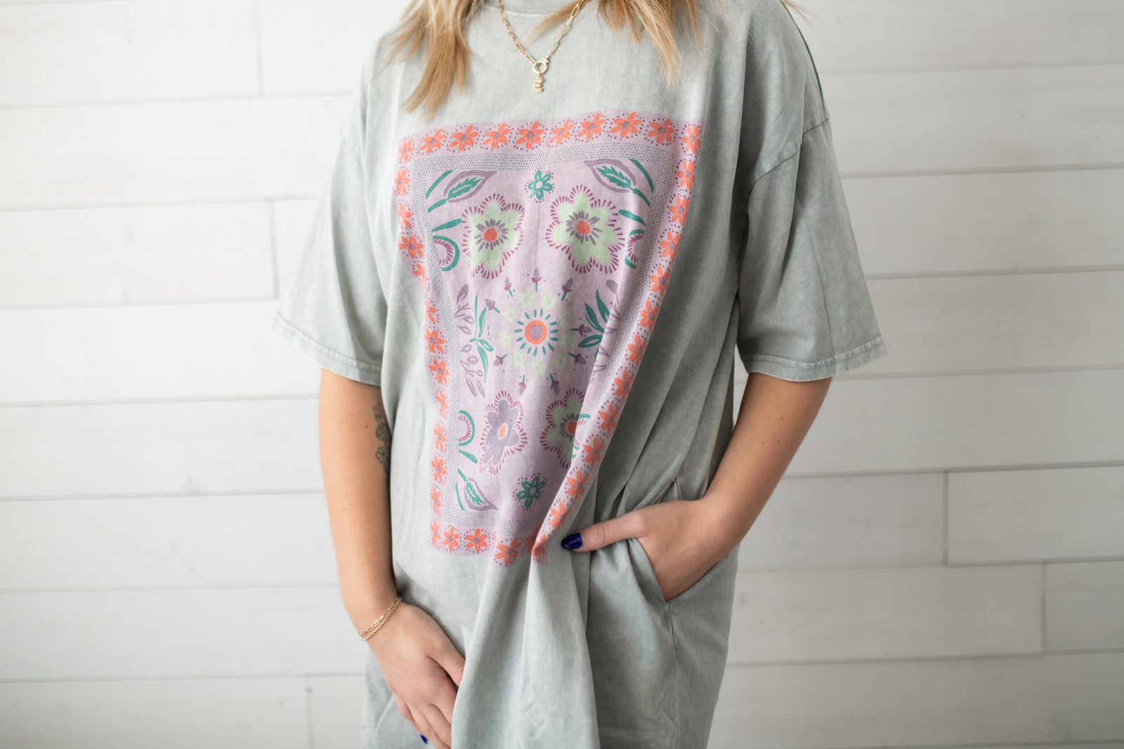 Easel Boho Mineral Washed T-Shirt Dress w/ Pockets-Grey