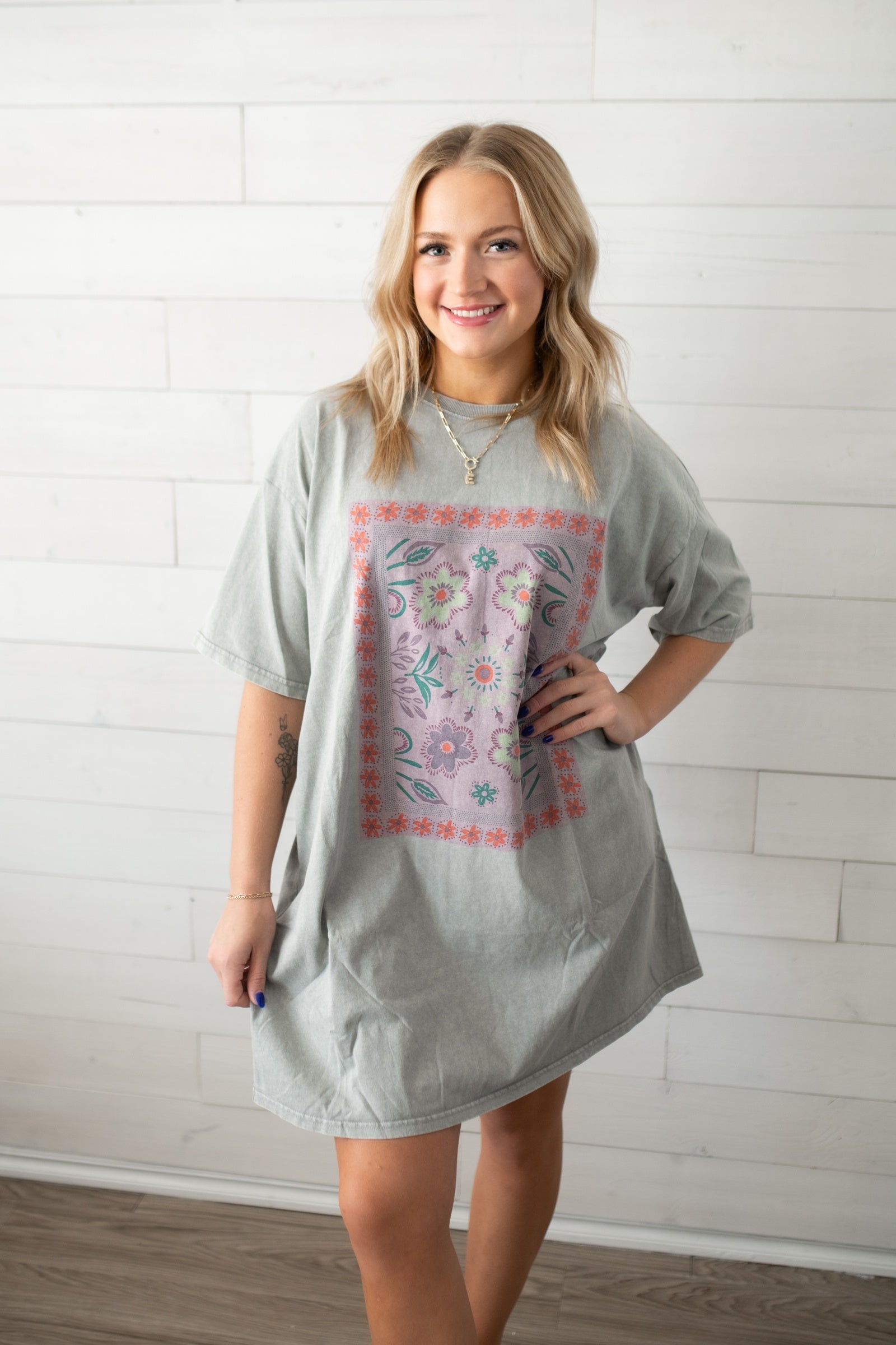 Easel Boho Mineral Washed T-Shirt Dress w/ Pockets-Grey