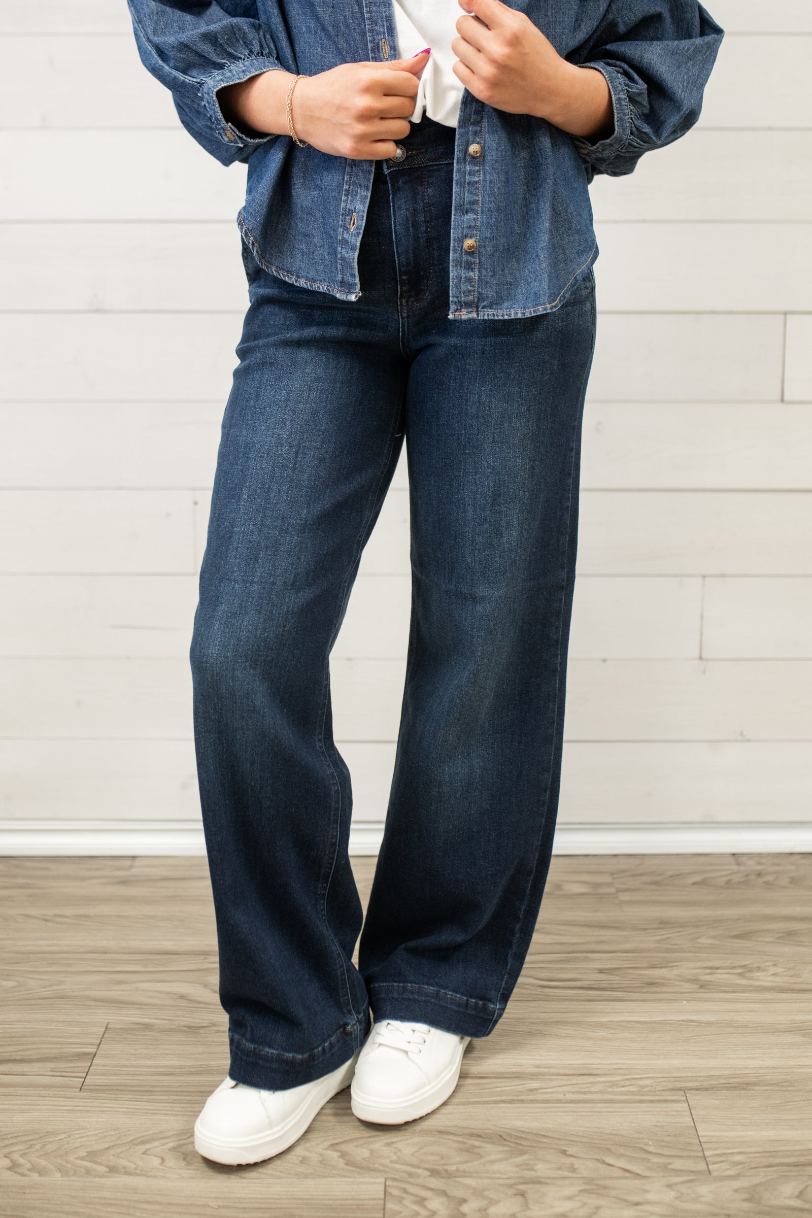Kelli HW Wide Leg Jeans