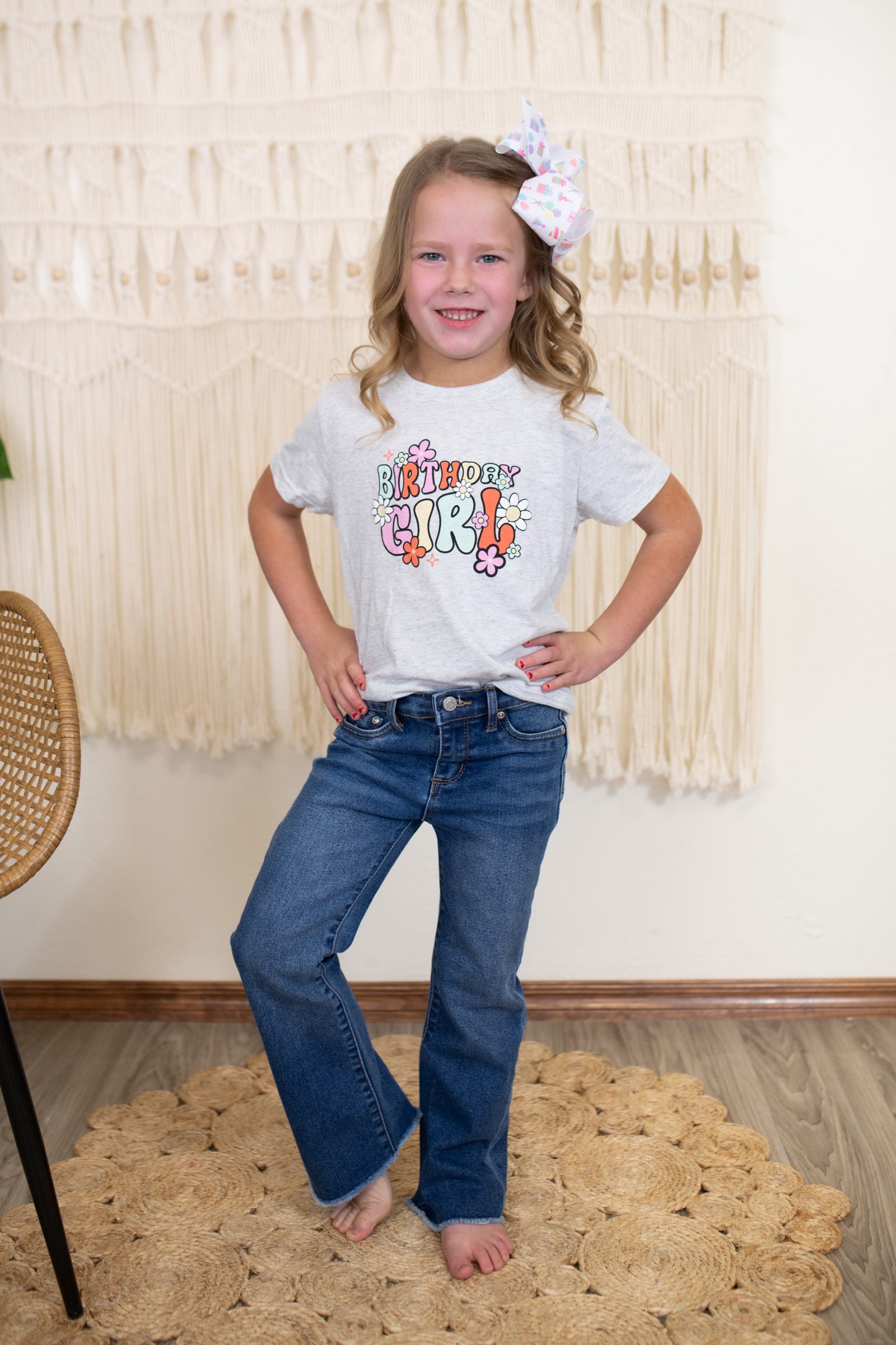 Birthday Girl Graphic Tee kid -Grey