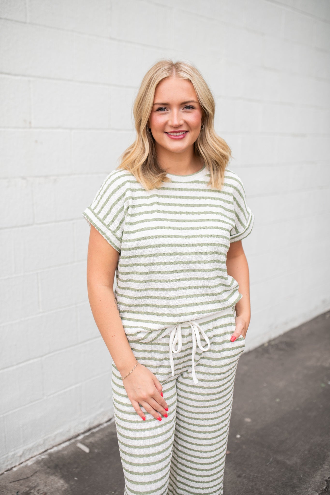 Textured Stripe Short Sleeve Knit Top Olive/White