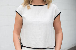 Contrast Trim SS Back Button Linen Top Natural