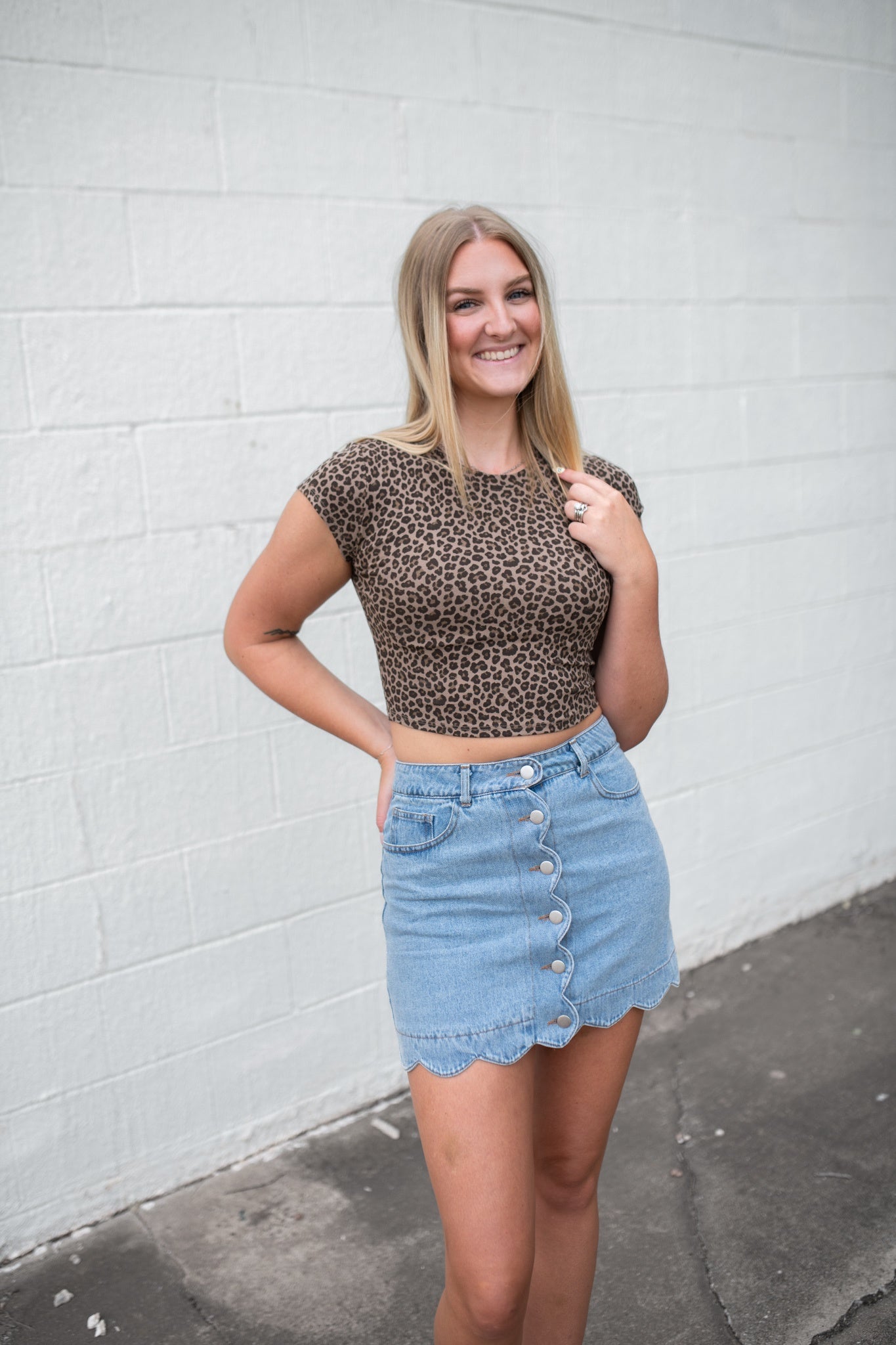 Leopard Print SS Cropped Knit Top Taupe Multi