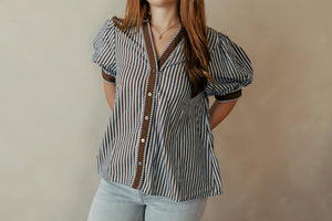 Brown & Blue Button SS Puff Sleeve Blouse