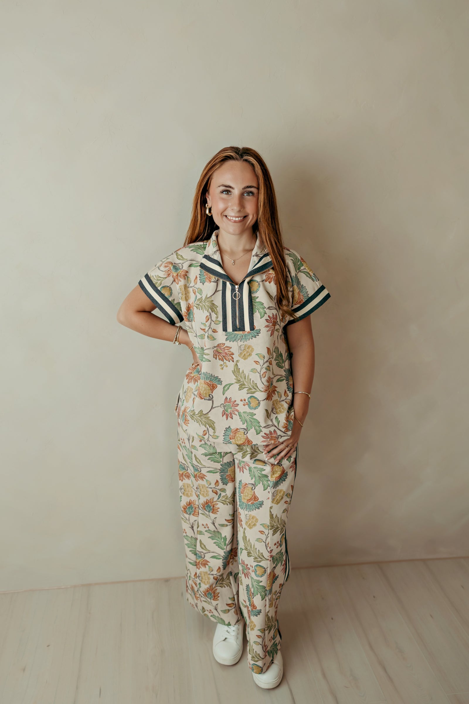 Color Ribbed Band Accent Floral Pants