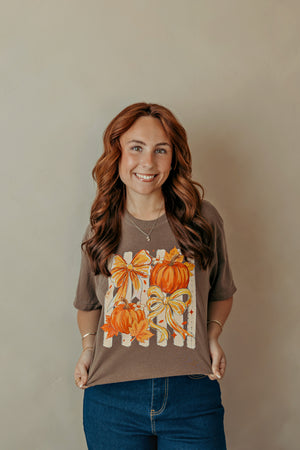 Colorful Striped Pumpkins And Bows Graphic Tee Brown