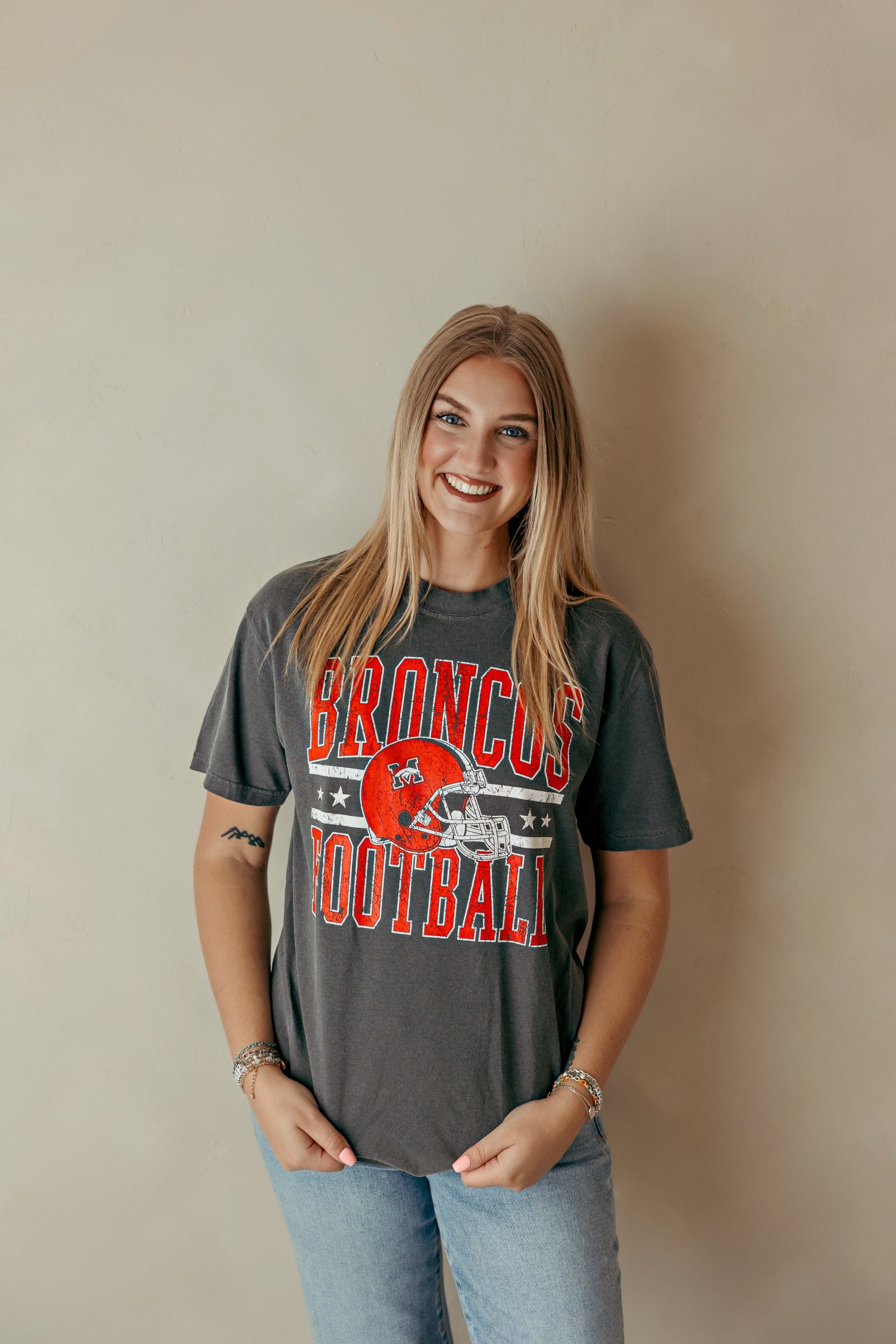 Adult Mustang Broncos Red Helmet Graphic Tee Gray