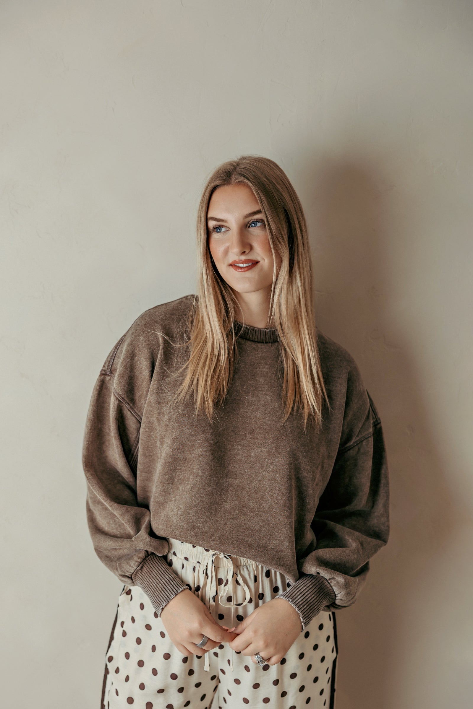 Acid Wash Fleece Oversized Pullover - Mocha