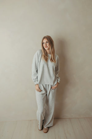 Scuba Crew Neck Pullover & Pant Set Heather Grey