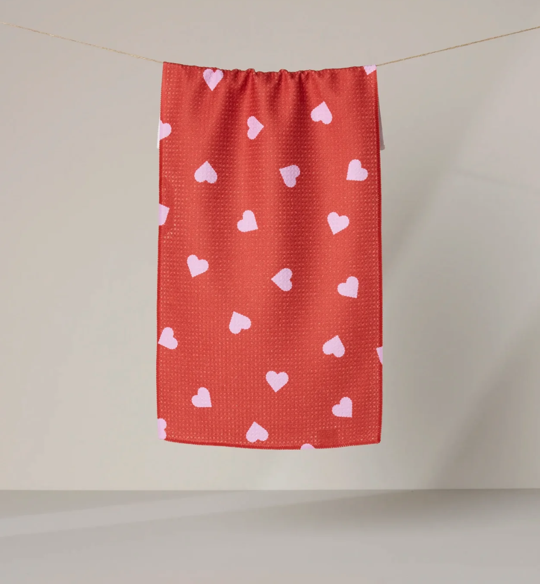 Love Toss Bar Towel