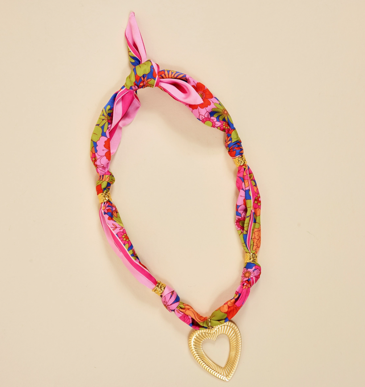 Make A Statement Scarf Necklace Lovers Tempo