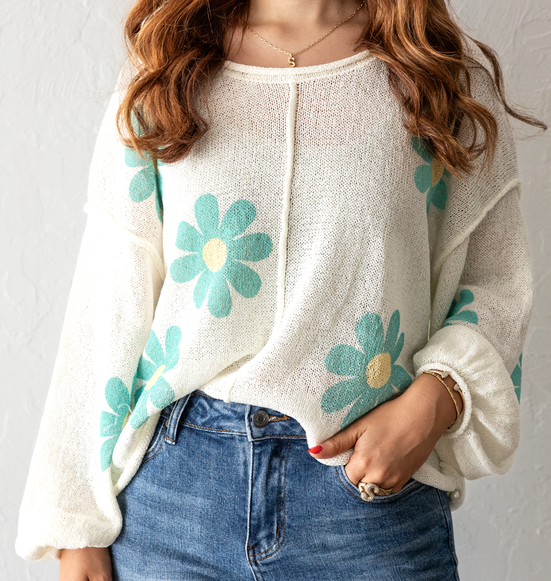 Thin Ivory Sweater Rolling Edge Teal Flowers POL