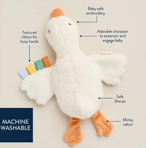 Itzy Huggable Goose