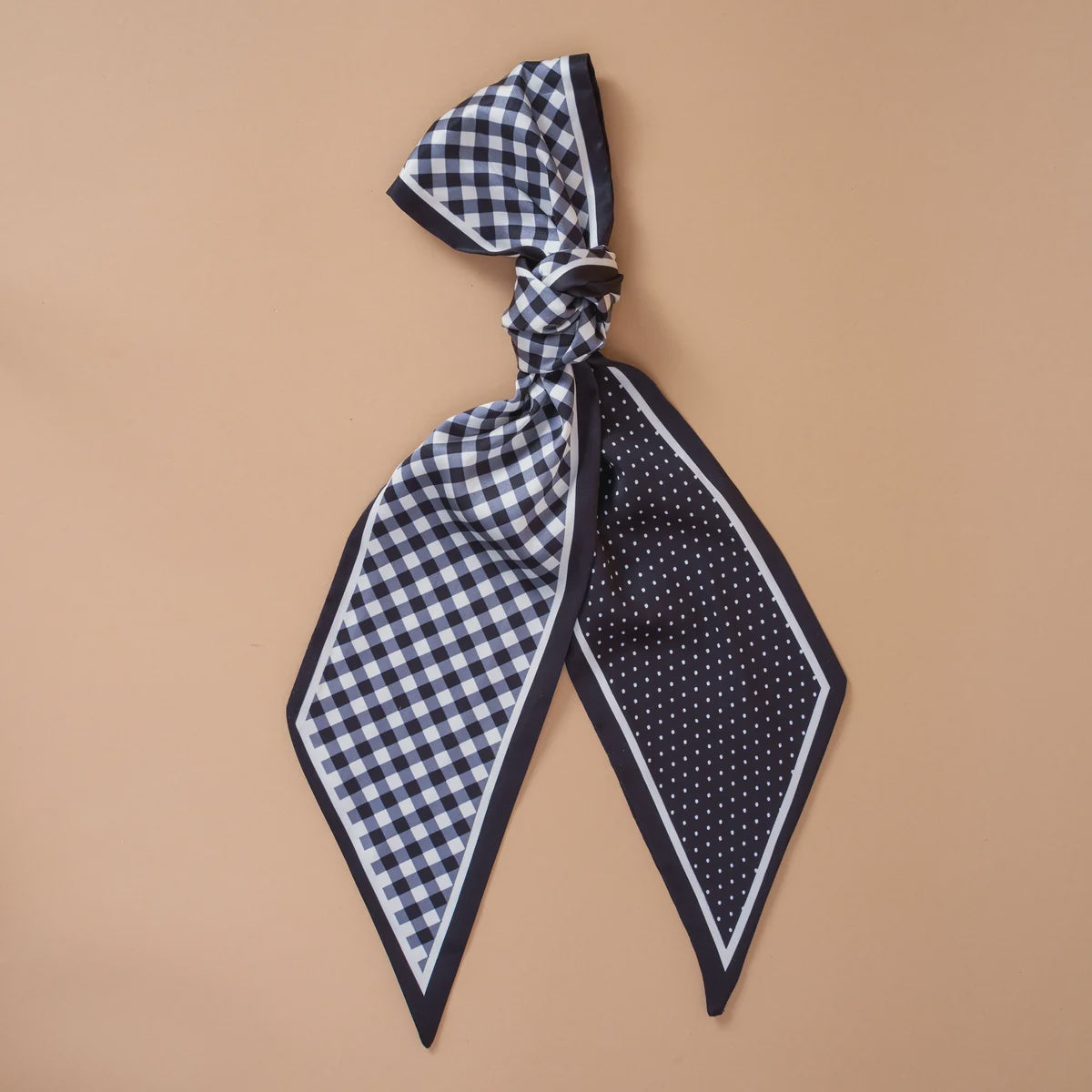Twirl & Tie Scarf Gingham Black