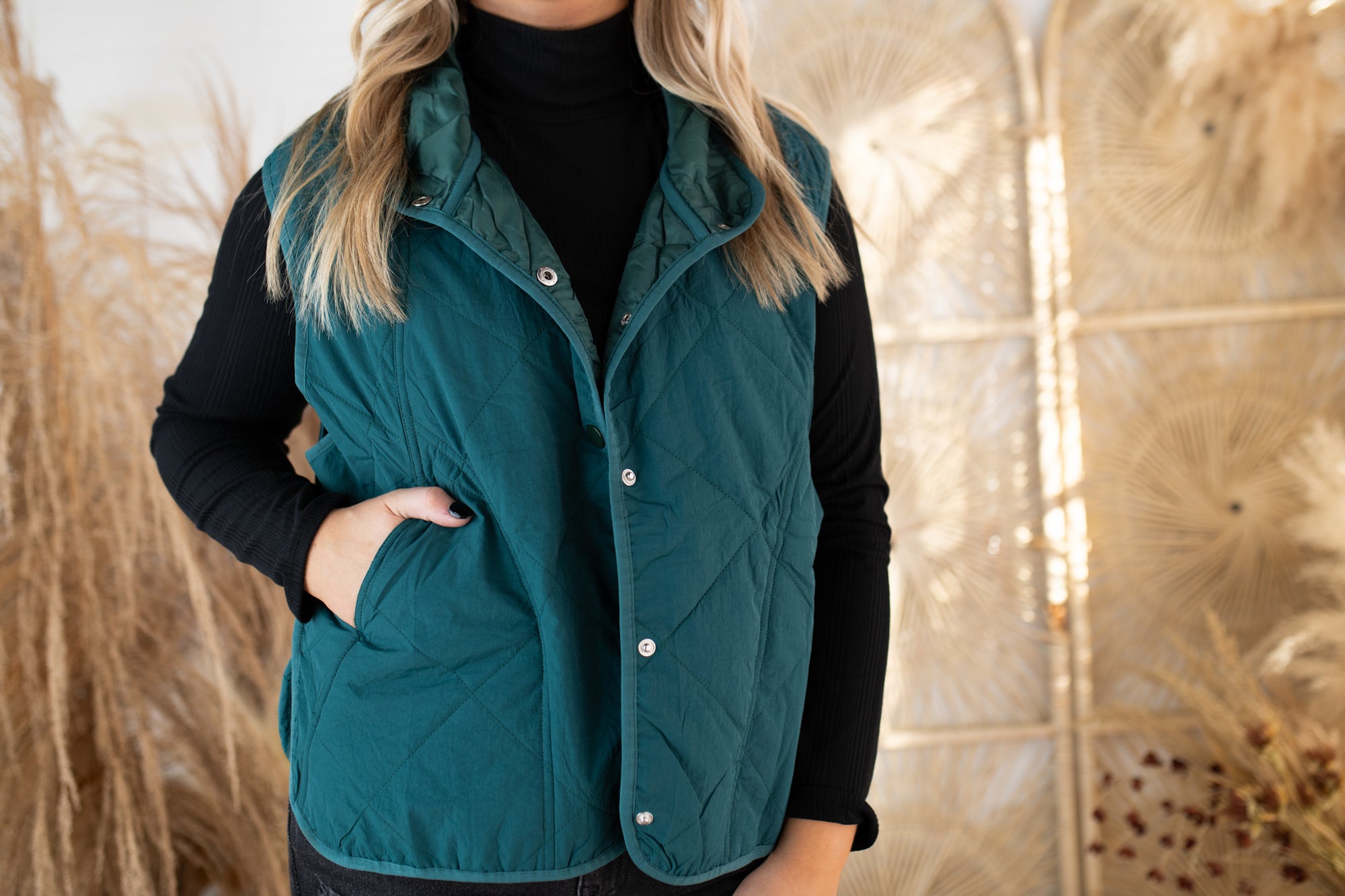 Women's Quilted Puffer Vest-Teal Green