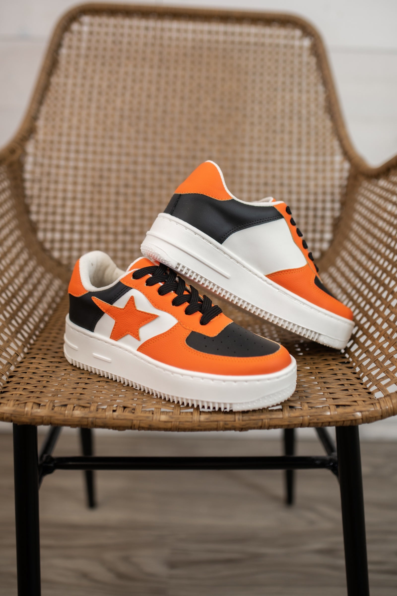 Viva 4 Star Sneakers-Orange & White