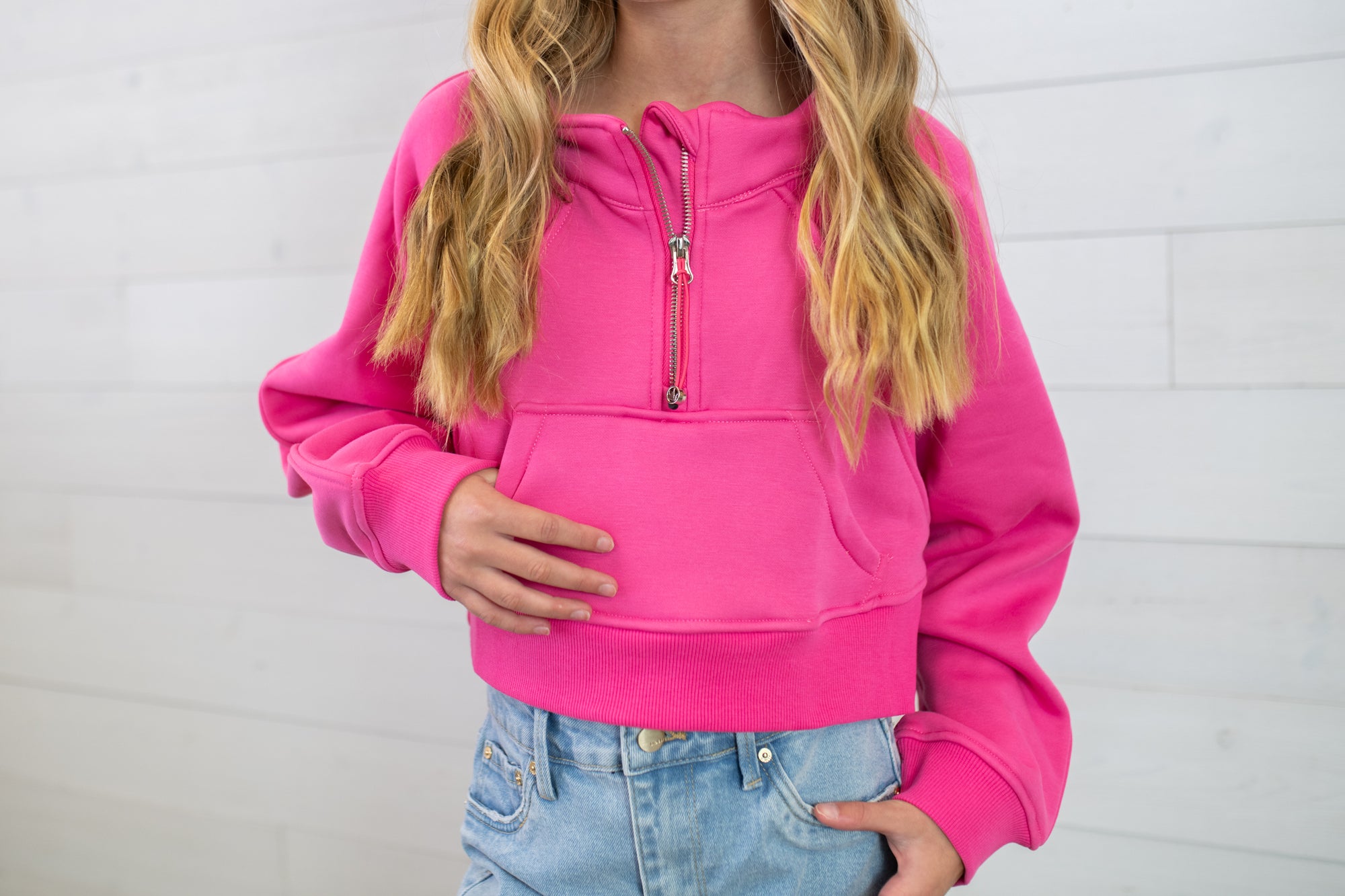 Azarhia 1/4 Zip Cropped Sweatshirt-Hot Pink