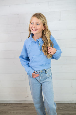 Azarhia 1/4 Zip Cropped Sweatshirt-Light Blue