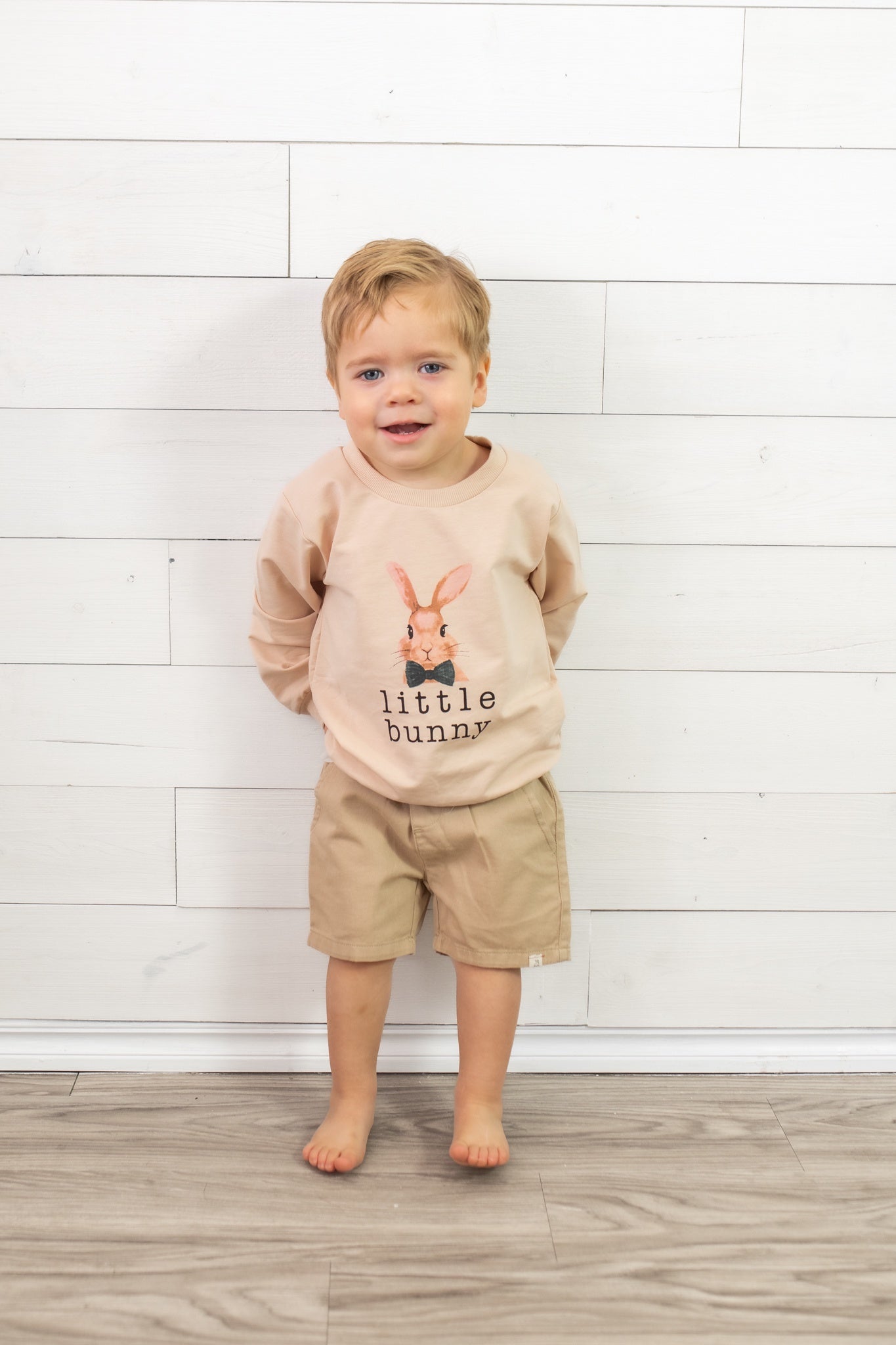 Little Boy Bunny Crewneck-Cream