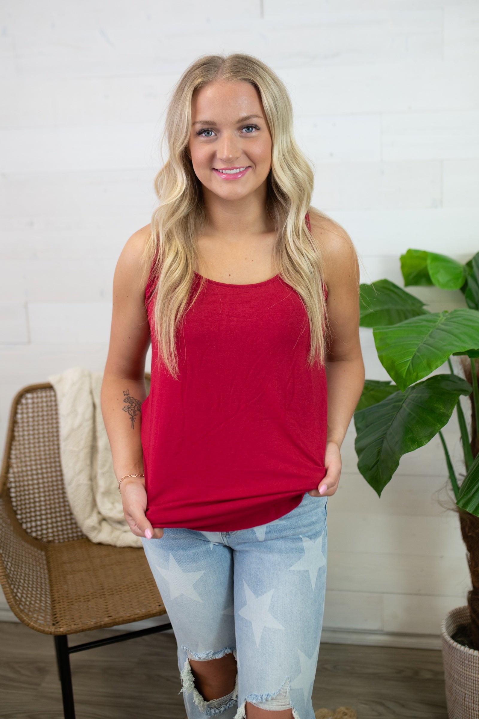 Emmie Basic Round Neck Tank-Burgundy