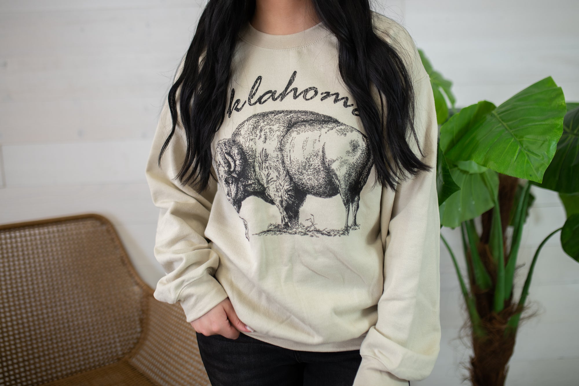 Oklahoma Buffalo Sweatshirt-Tan