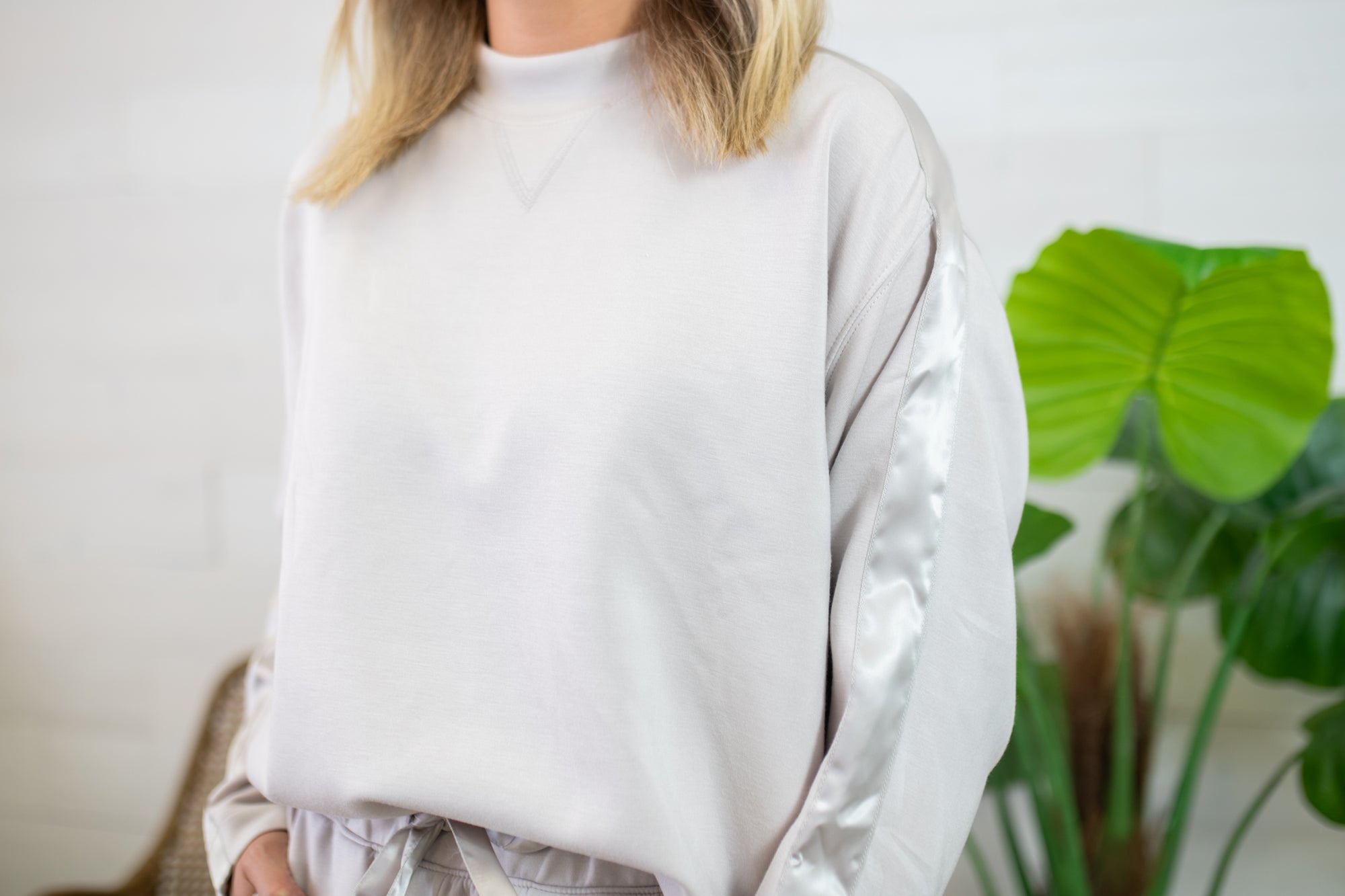 Modal Poly Span Crewneck with Satin Side Detail