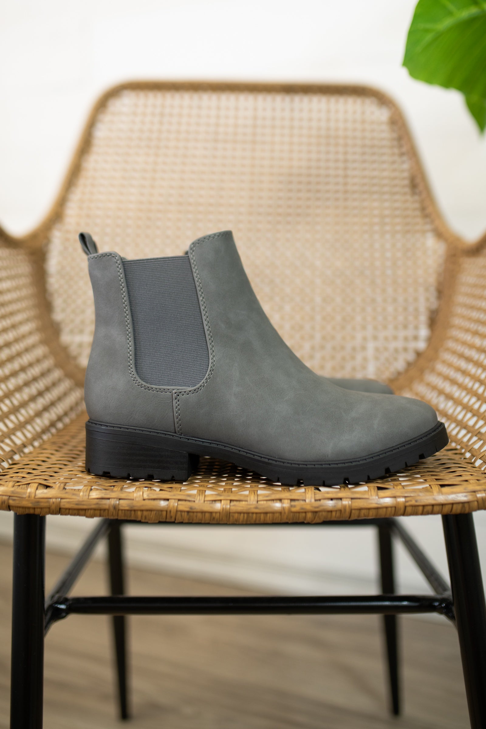 Soda Hopper Boot-Grey